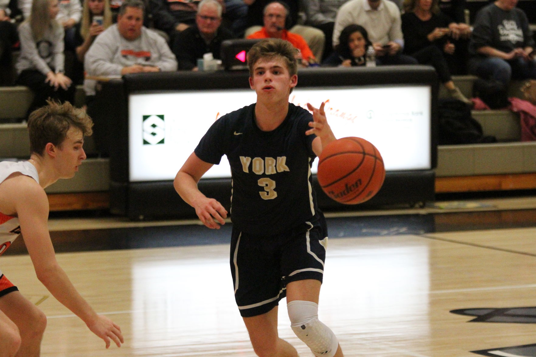 York boys basketball at Beatrice 16.jpeg